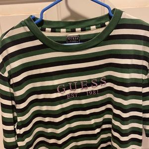 Guess t shirt